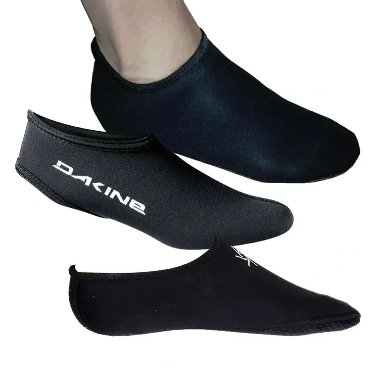 Underwater hockey socks and foot protection